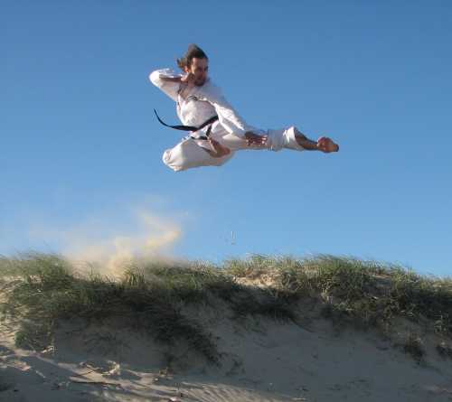Beach Fly Kick - 14