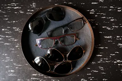 Commune for SALT. The LC-22 in Black and Oxblood