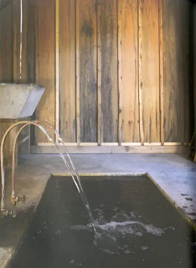 Interior of bath. Photo 2018.