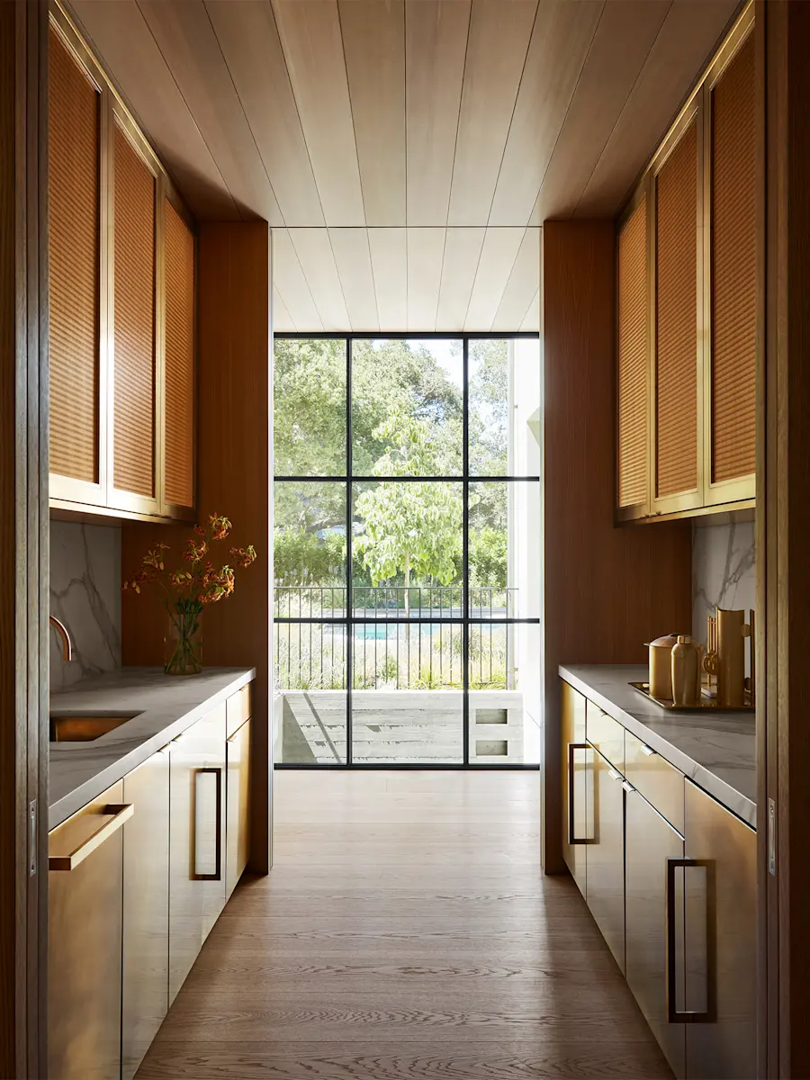 ModernFarmhouse 10R