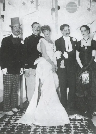 Fêtes : Mémorables Bals Costumes