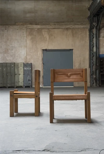 S371 Leather chair by Pierre Chapo