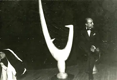 The Noguchi Museum Archives, 06919. ©The Isamu Noguchi Foundation and Garden Museum, New York / ARS