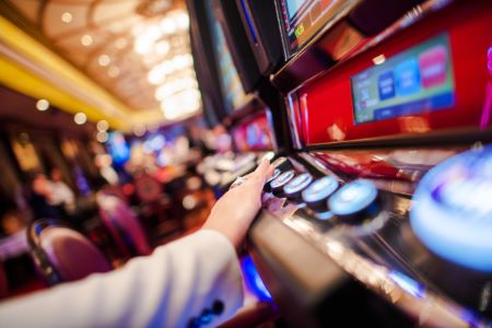 live-baccarat-02