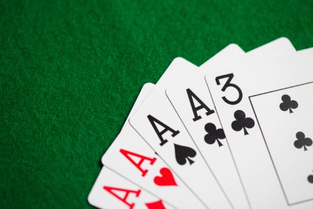 poker-Vierling