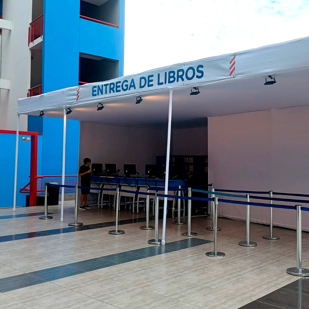 1200X1200_Sedes_ Interna_ Miraflores (1).png