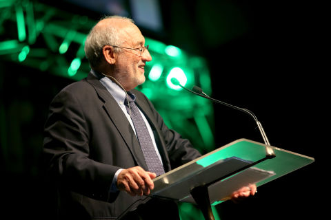 Professor Joseph Stiglitz at Sydney Town Hall for CityTalks, July 2014
