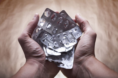 Blister packs contain valuable materials that get a second life when you recycle them. Image: Getty Images.