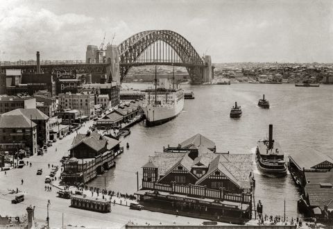 Circular Quay, 1932 (City of Sydney Archives, photographer E Griffin, A-00016712)