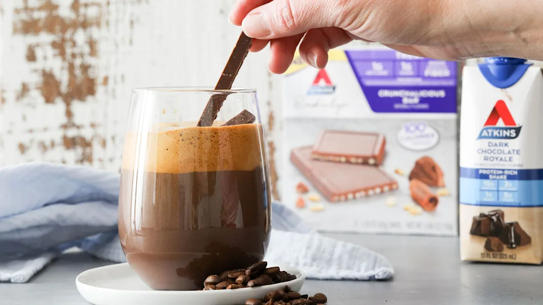 low-carb-chocolate-protein-cloud-coffee