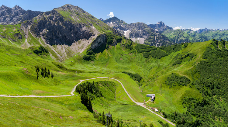Berggipfel Kleinwalsertal, Riezlern, Vorarlberg, Alpen