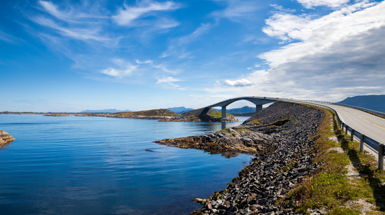 Storseisundet Brücke, Averøya Insel, Skandinavien