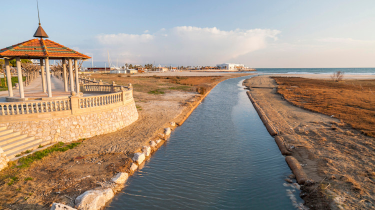 Strandpromenade, Vilanova i la Geltrú, Costa Dorada