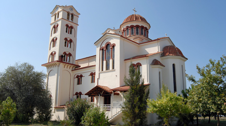 Nei Pori, Griechisches Festland