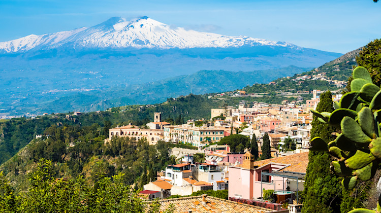 Taormina mit Ätna, Sizilien, Süditalien