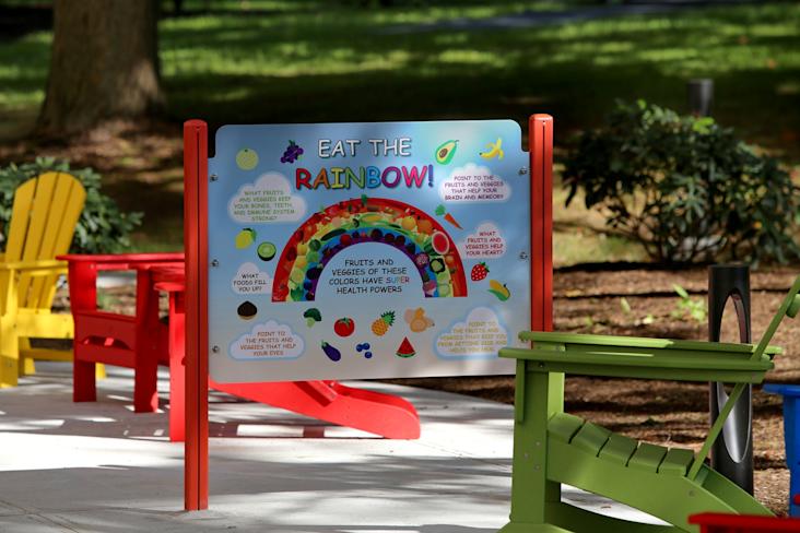 Hasbro Starlight Space > Teaching Garden