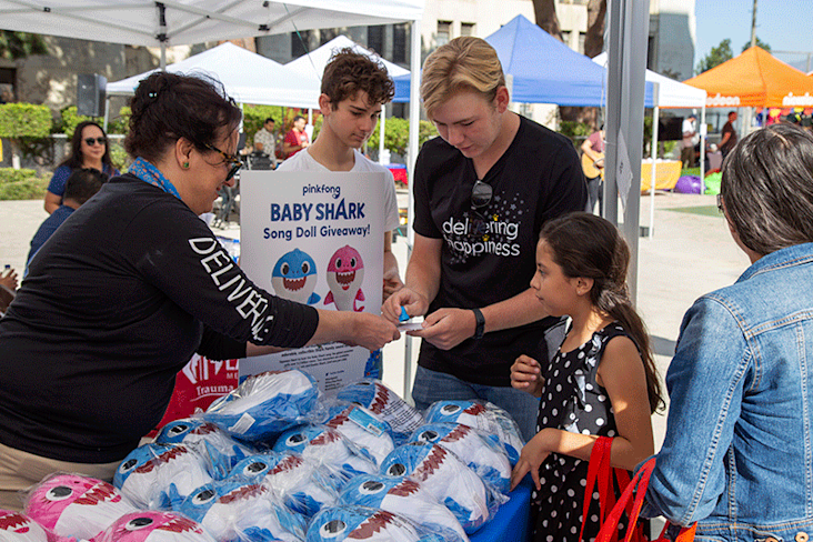 Kids at Starlight's booth at the Health Fair