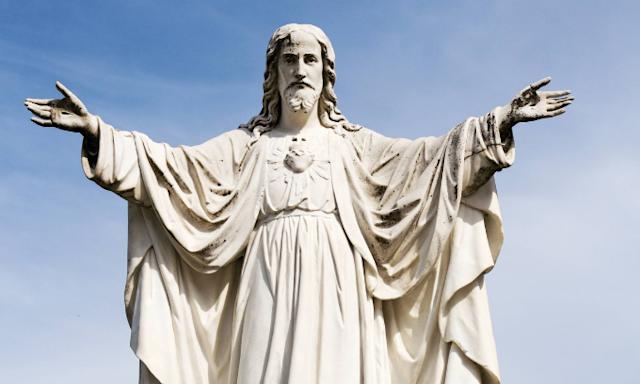 Neuvaine à sainte Joséphine Bakhita - jour 4 - Christ au Sacré Cœur ouvrant les bras - statue