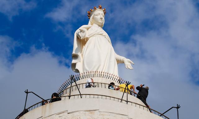 Neuvaine Charbel - Jour 9 - Statue de la Vierge Marie