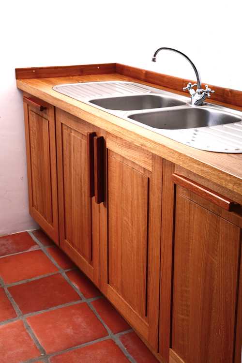 English Oak scullery sink cabinet English Oak scullery sink cabinet