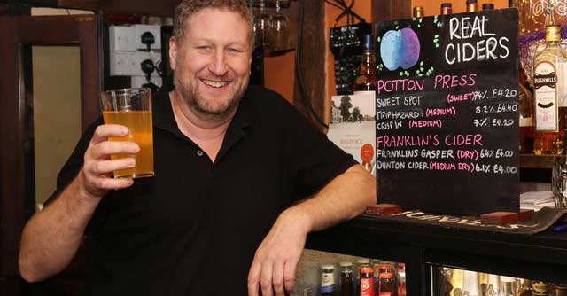 Orange Tree Rob Scahill Credit Danny Loo