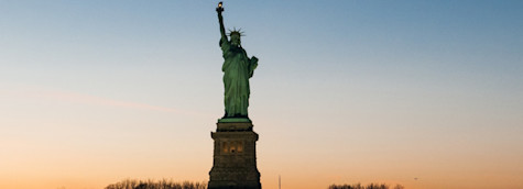 StatueByNight Cruise Hero