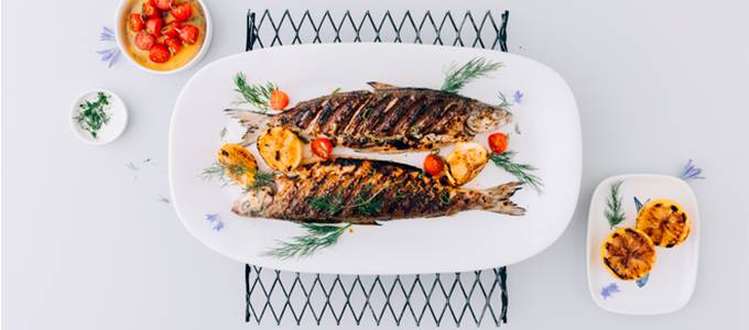 Kokonaisena grillattu siika 680x300