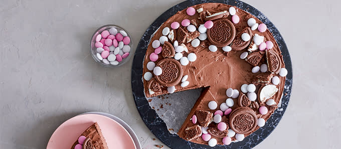 Minttu-suklaajuustokakku kuvitus