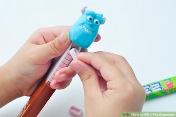 How to fill a PEZ dispenser. Image courtesy of WikiHow.