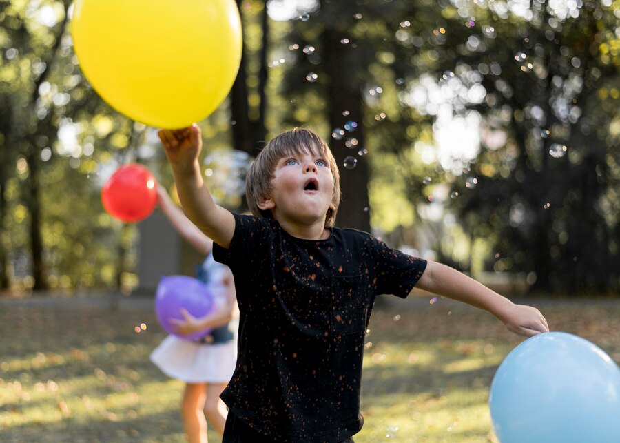 Play Balloon Games