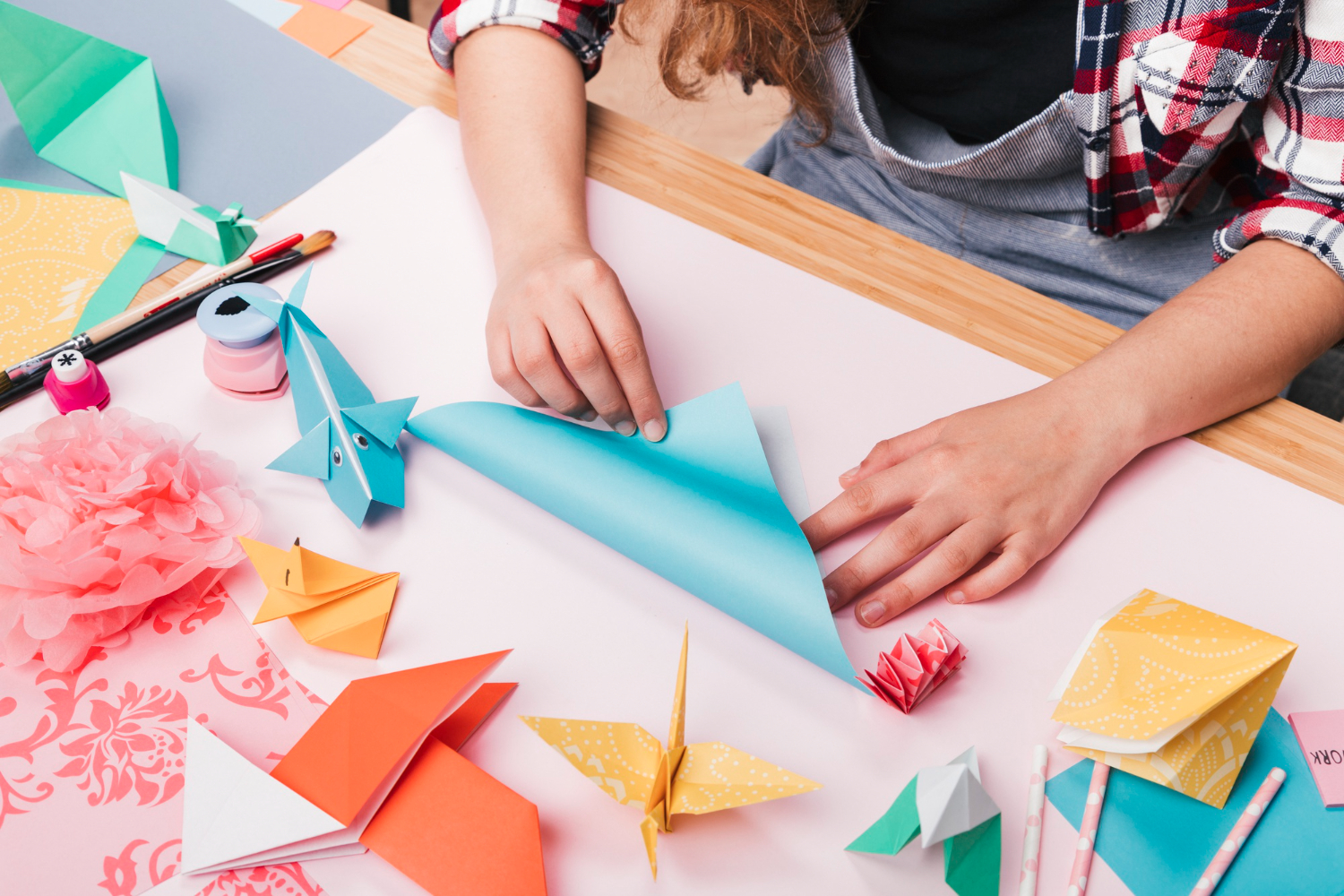 5 Quick And Easy Crafts That Kids Can Make Anytime! - Make Easy Paper Crafts