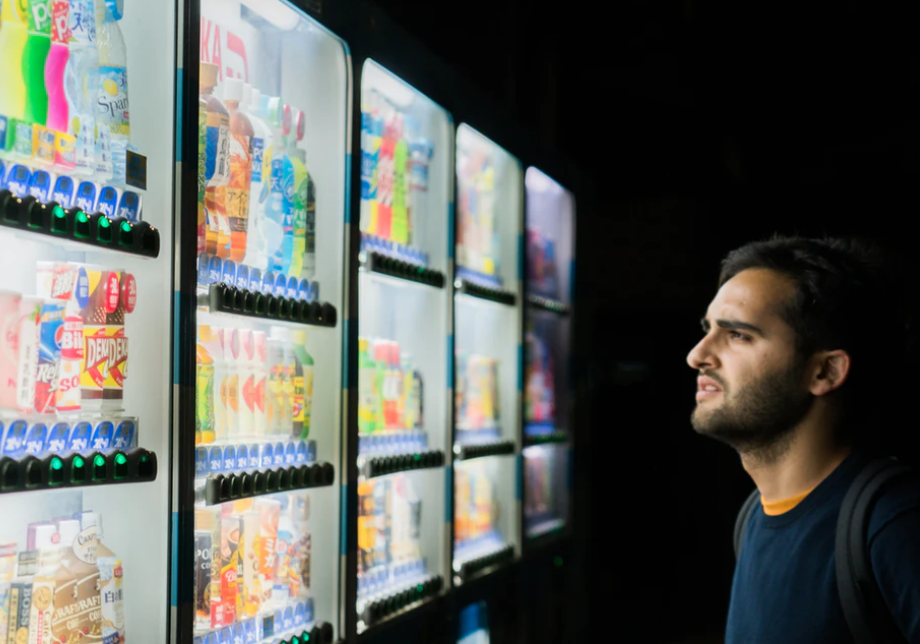 Photo by Victoriano Izquierdo on Unsplash