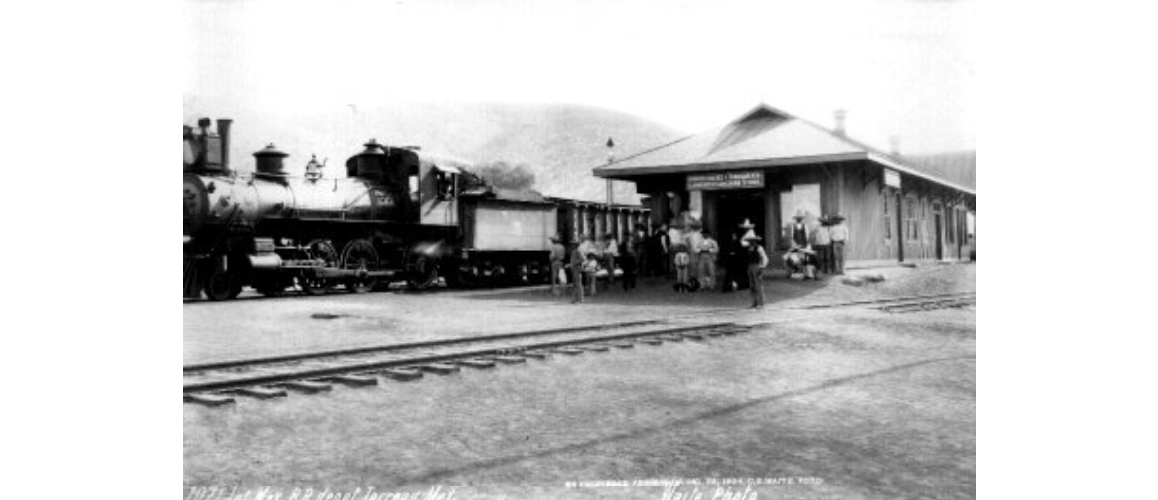 Ferrocarril en México, INAH.
