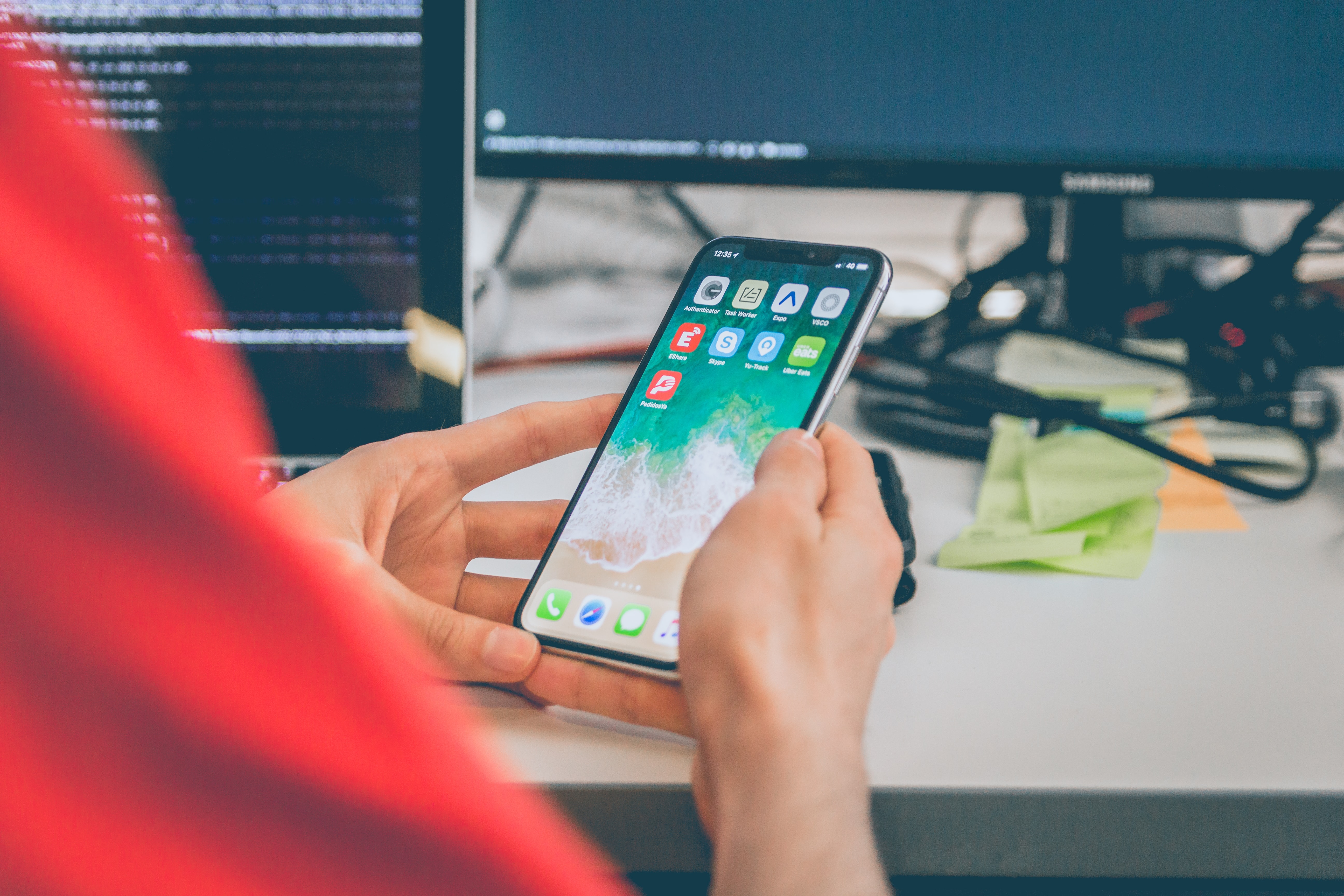 Date un break de redes y crea un espacio diseñado solo para trabajar.