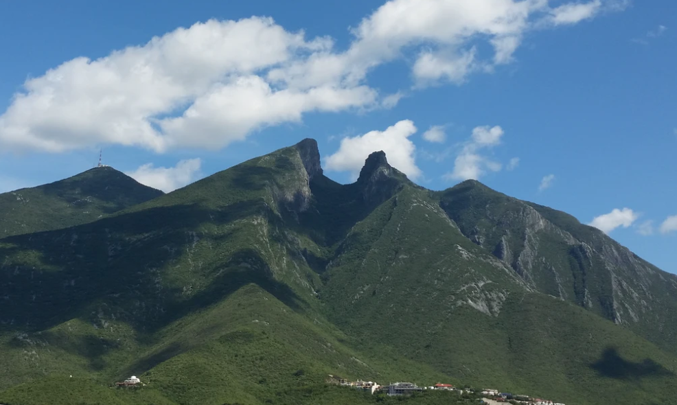 Photo by Hafid Davila on Unsplash