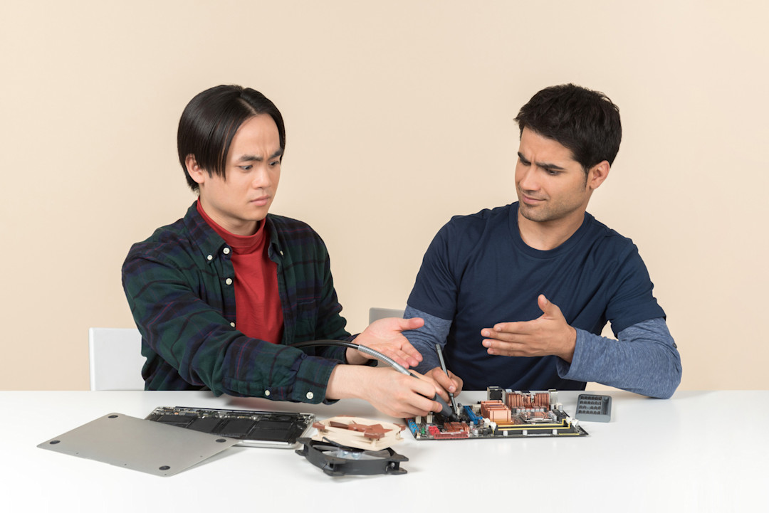 two-nerds-engineering