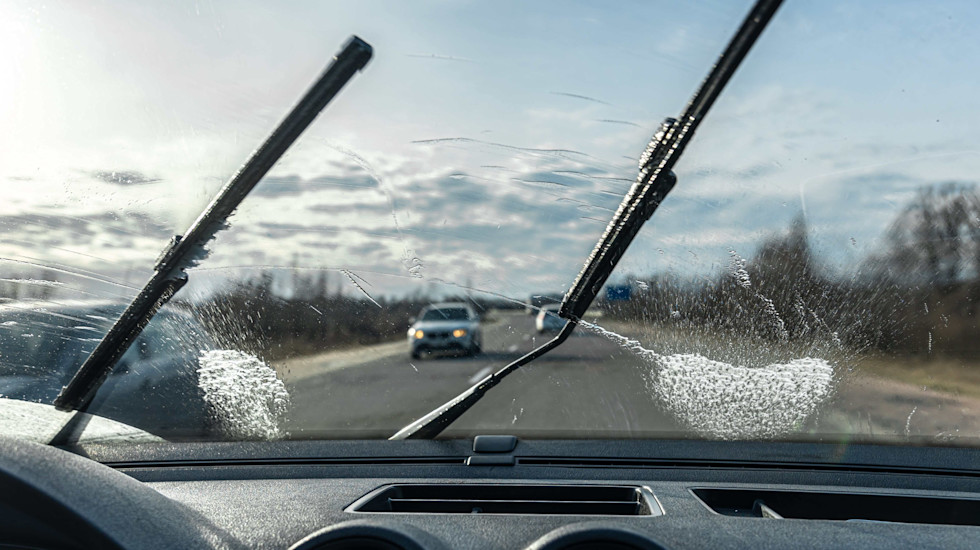 Essuie-glaces d'une voiture