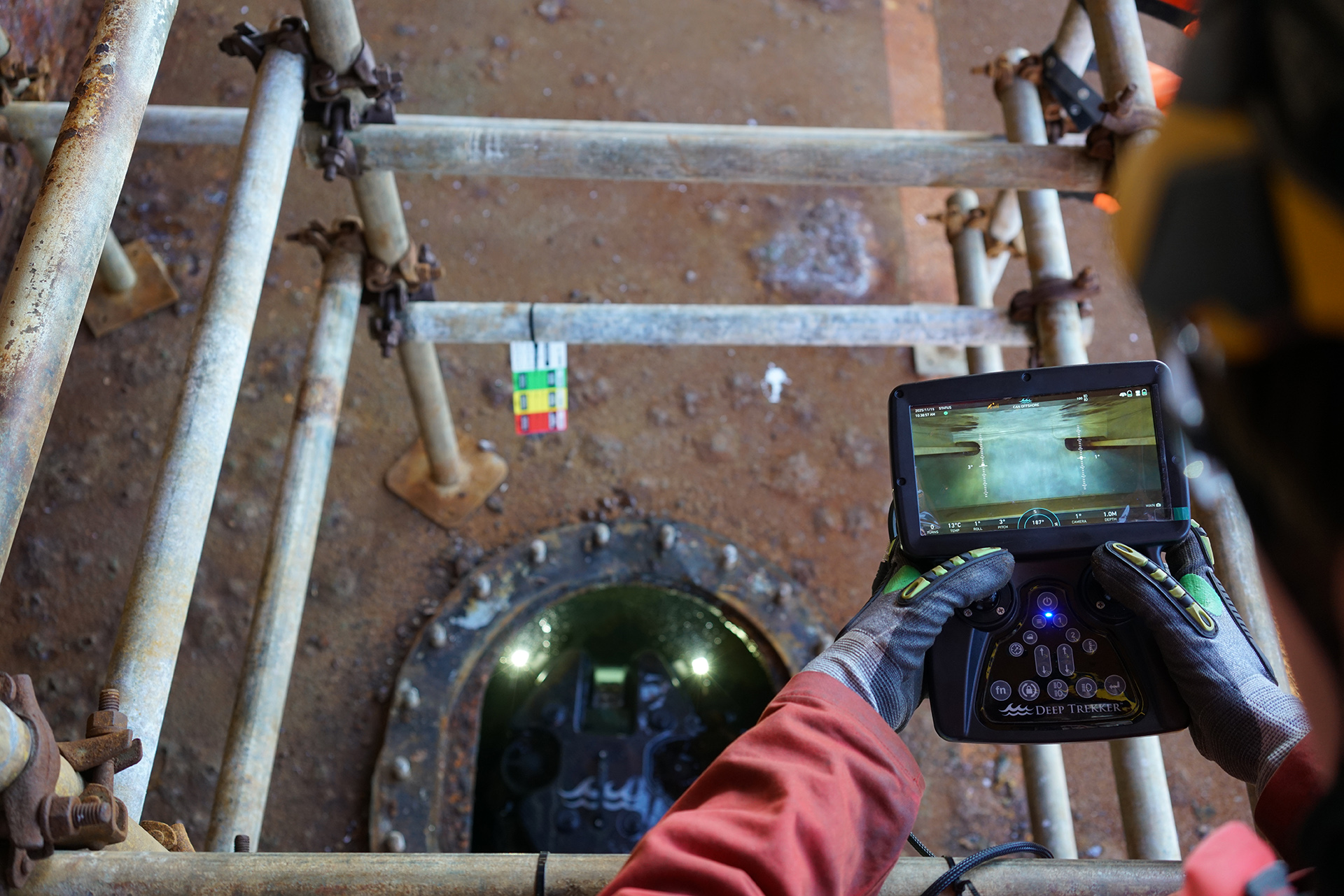 operator-handheld-controller-photon-ballast-tank