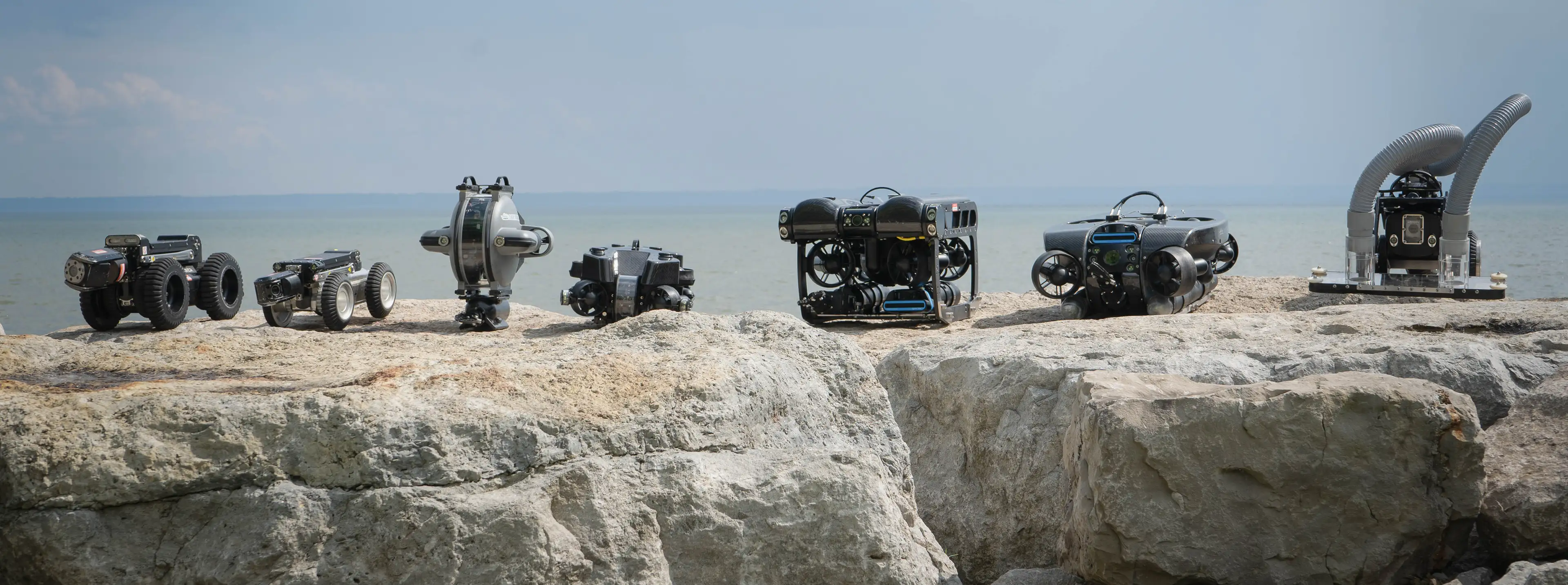 ROV Family on the rocks