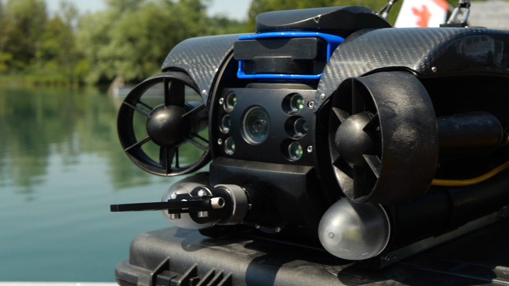 Deep Trekker Revolution ROV with NAV Package