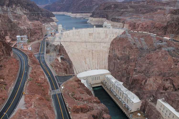Places You Should Never Swim Hoover Dam