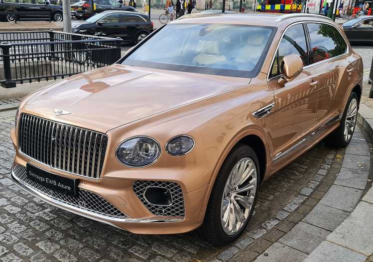 Most Luxurious Cars In The World Bentley Bentayga 