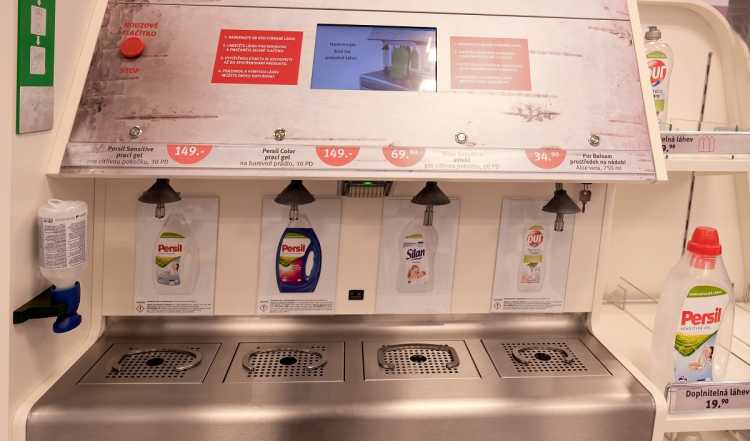 Shampoo detergent refill station