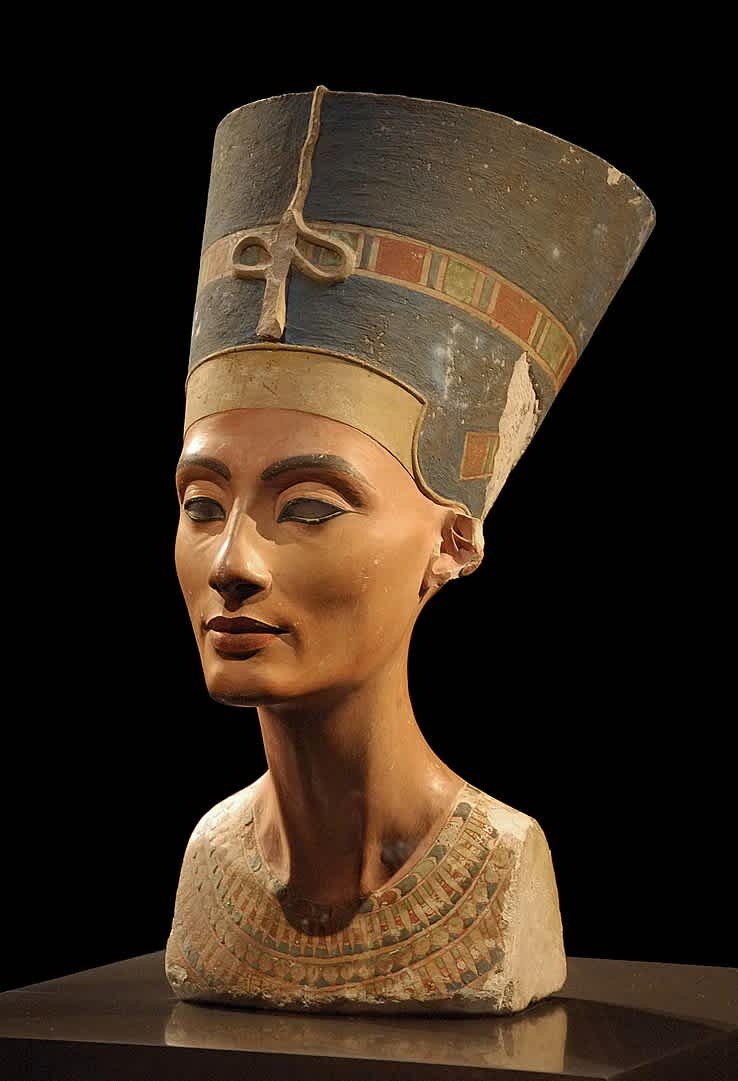 Queen Nefertiti bust
