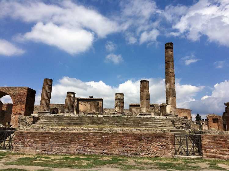 What Archaeological Sites Used To Look Like temple of Jupiter Pompeii