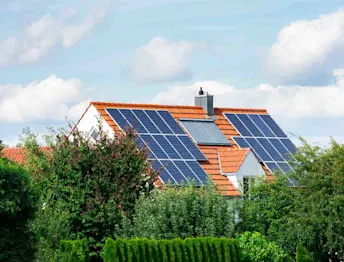 Elskling Article (SV) - Så underhåller du dina solceller Originala bilden saknas