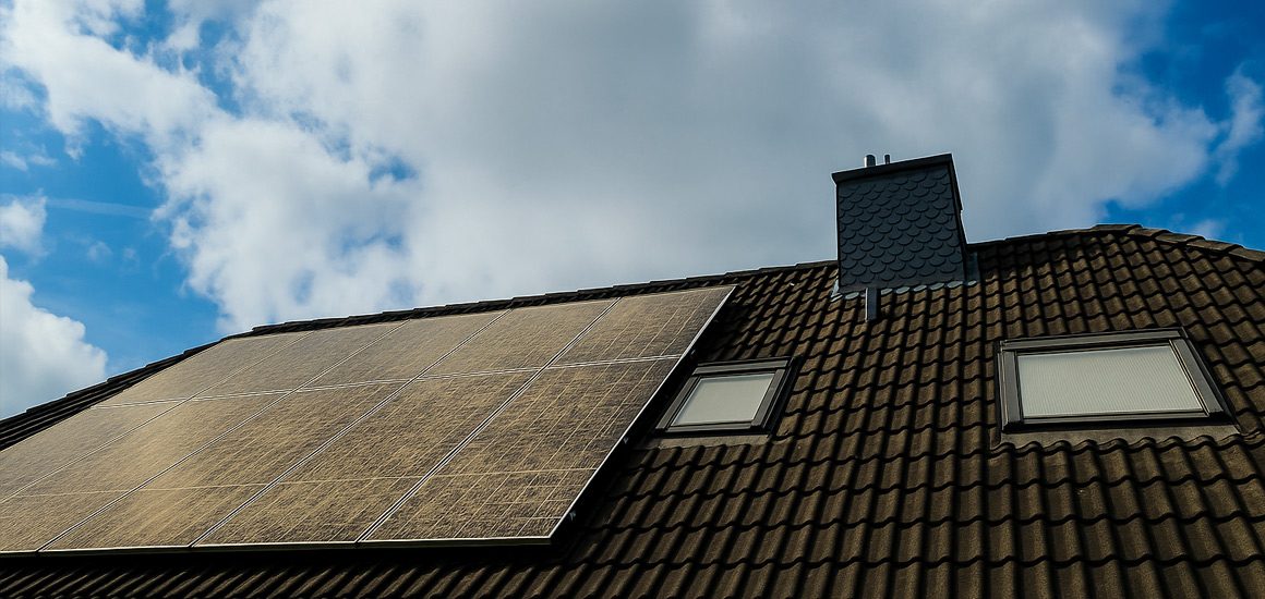 saharazand op zonnepanelen