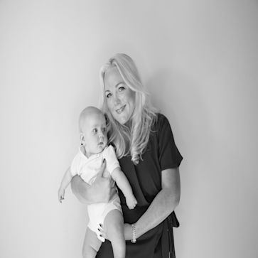 Holly & Jaxson 1142