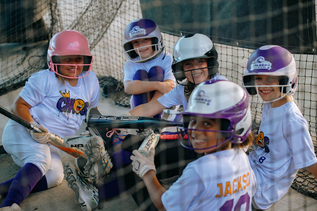 Chaos girls hanging out in the cage