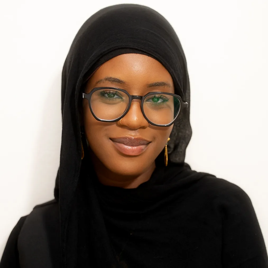 Headshot of Zouhera Mahamed, 2025-2027 Voyager Scholarship Recipient